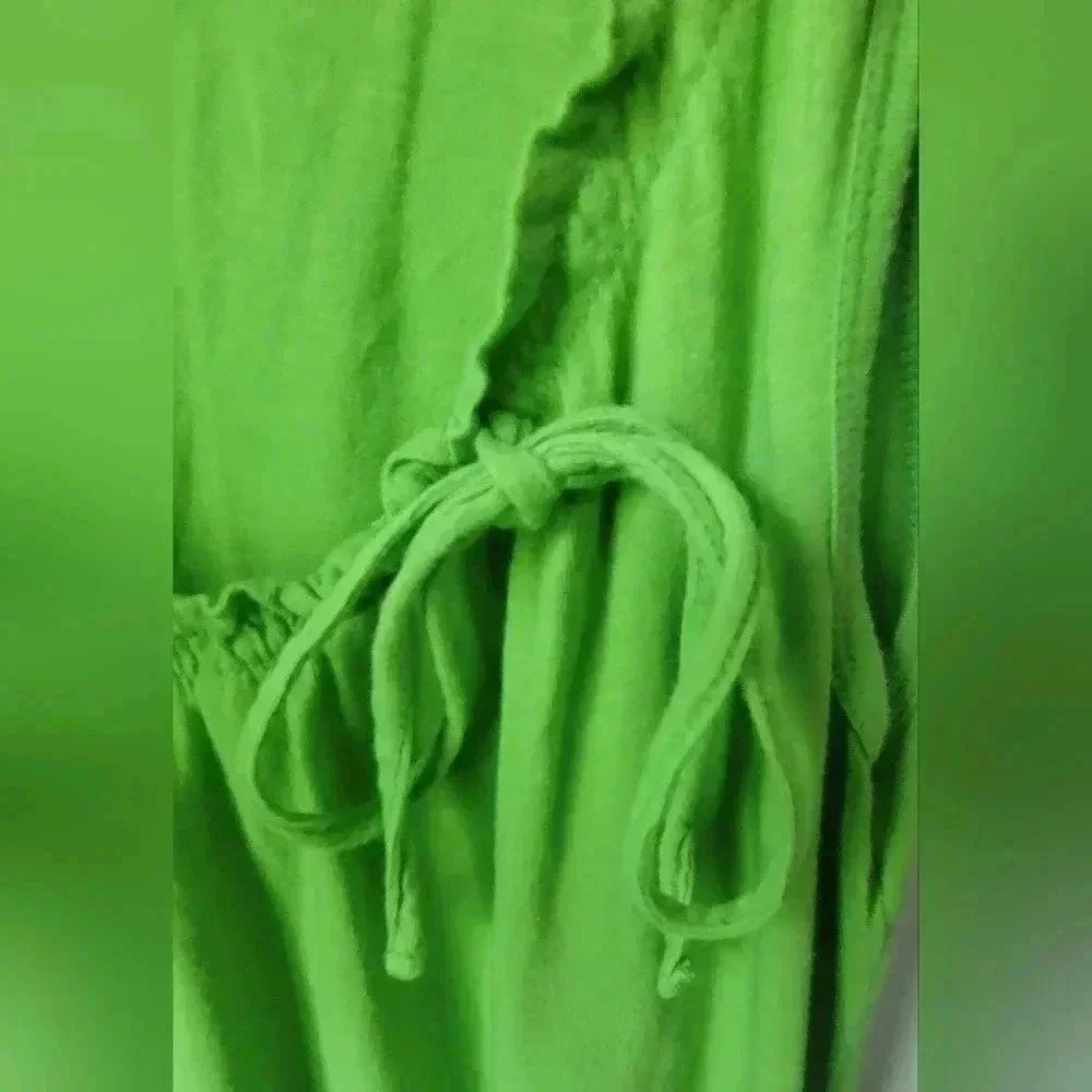 Green old navy tank top, size xsmall - Picture 2 of 4